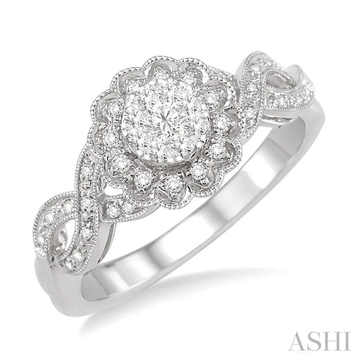 ROUND SHAPE HALO LOVEBRIGHT DIAMOND RING