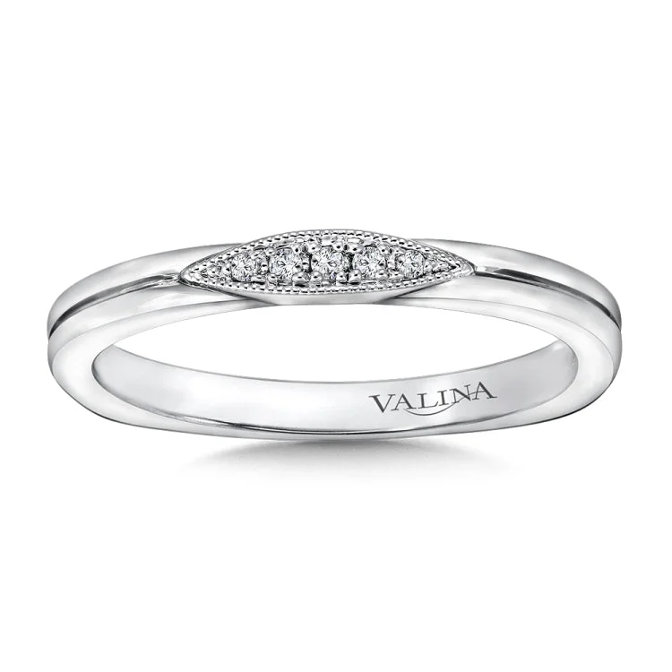 True fit matching diamond wedding band and a beautiful reminder of that special day for years to come.