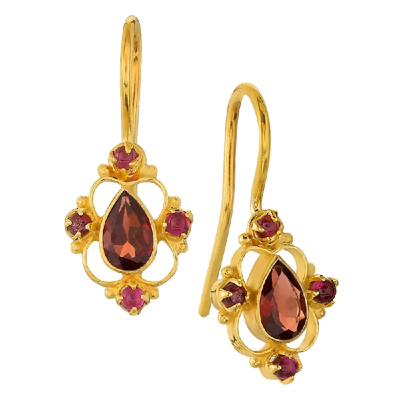 Daphne Dearheart Garnet Earrings