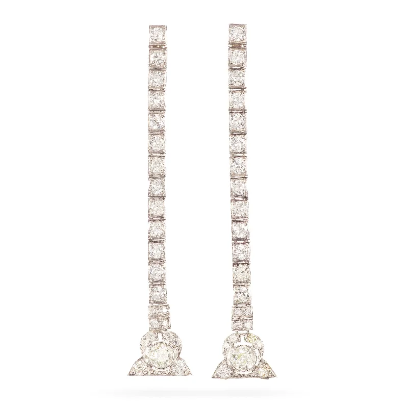 Estate 3.96 Carat Diamond Drop Earrings in Platinum