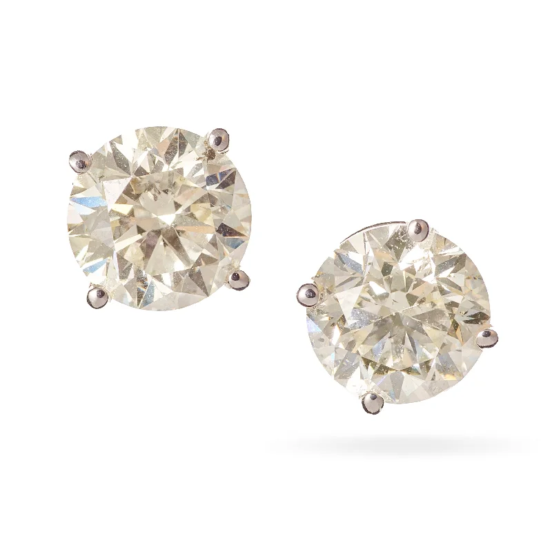 14k White Gold 2.40 Carat Round Brilliant Diamond Stud Earrings