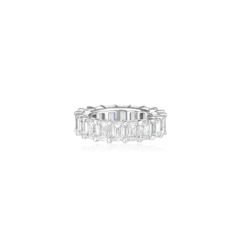 Emerald Cut Diamond Eternity Ring