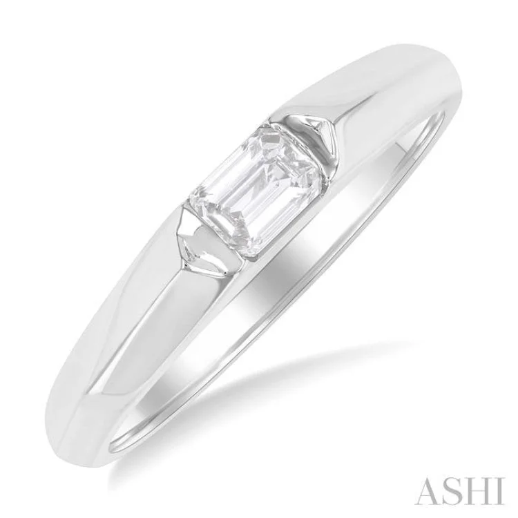 1/3 ctw East-West Set Emerald Cut Diamond Solitaire Fashion Ring in 14K White Gold