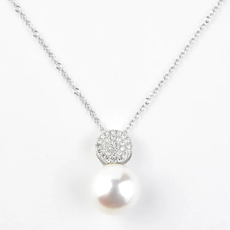 Diamond and Pearl Necklace in 14k White Gold